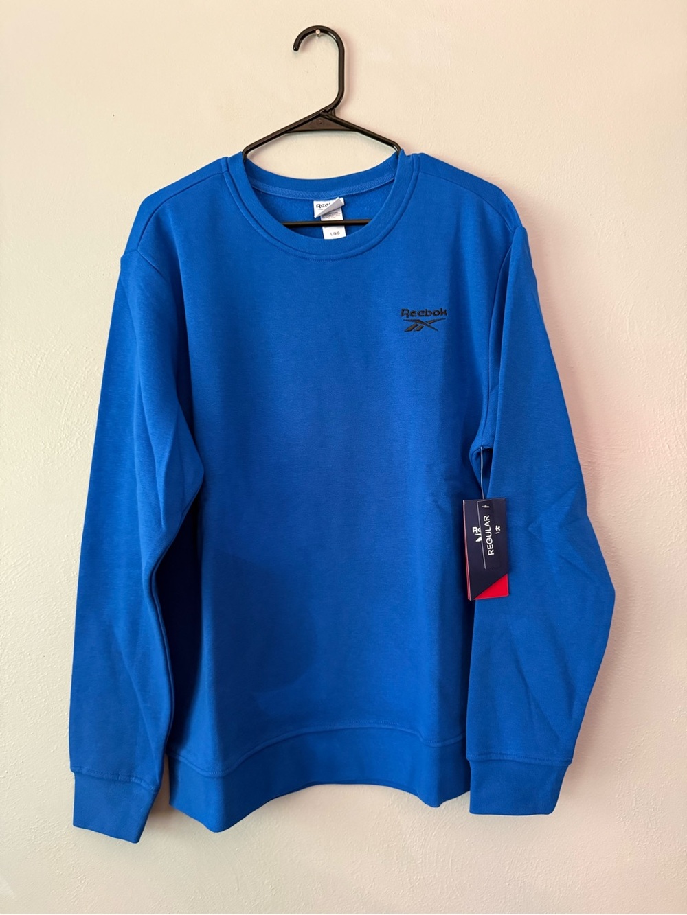 Reebok Men's Crewneck Sweatshirt in Royal Blue